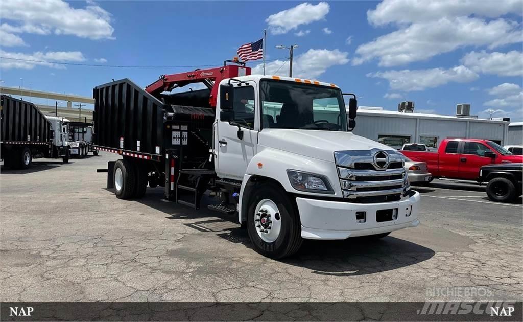 Hino L7 Grappin
