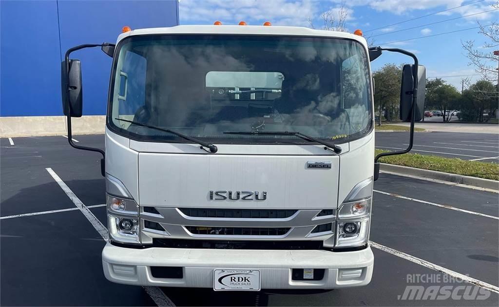 Isuzu NRR Camion poubelle