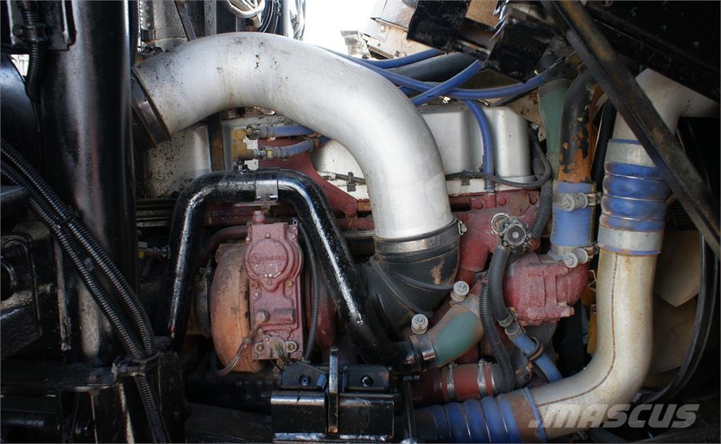 Mack 600 Camion poubelle