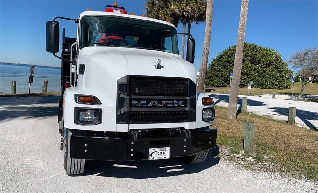 Mack MD6 Grappin