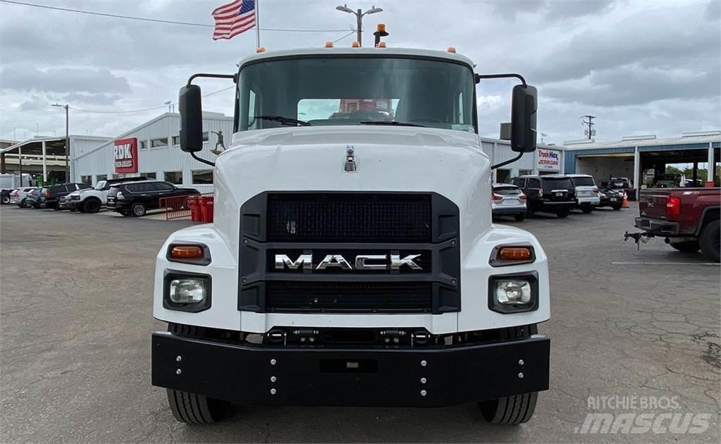 Mack MD6 Grappin