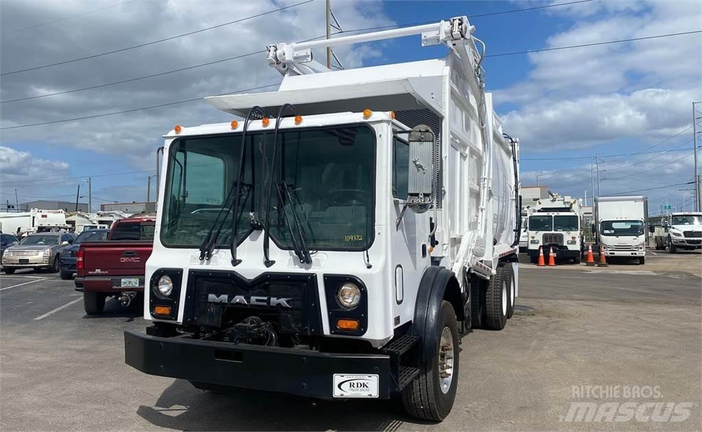 Mack MRU Camion poubelle