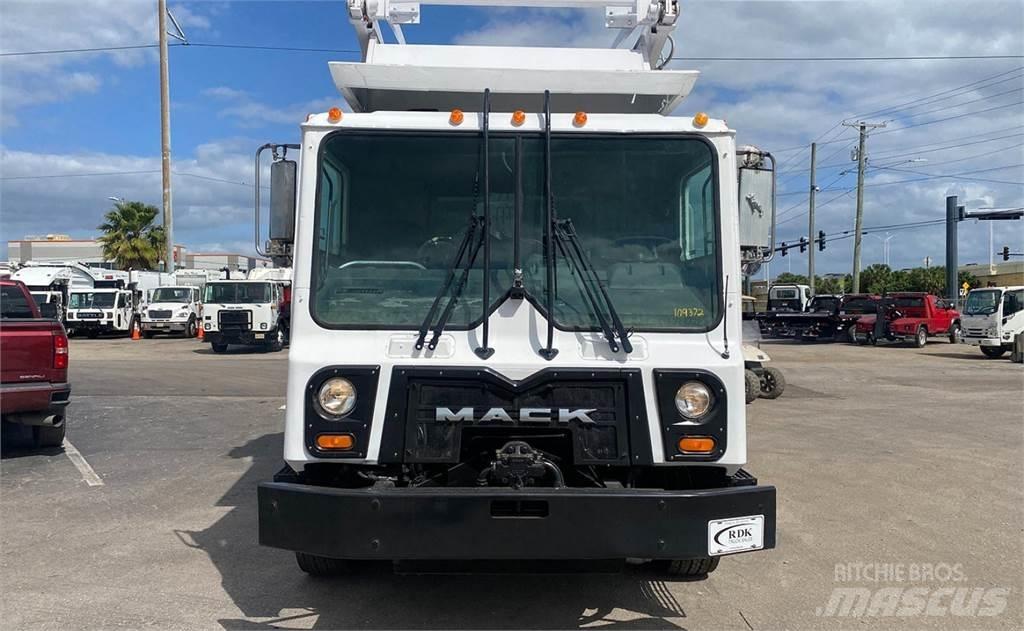Mack MRU Camion poubelle