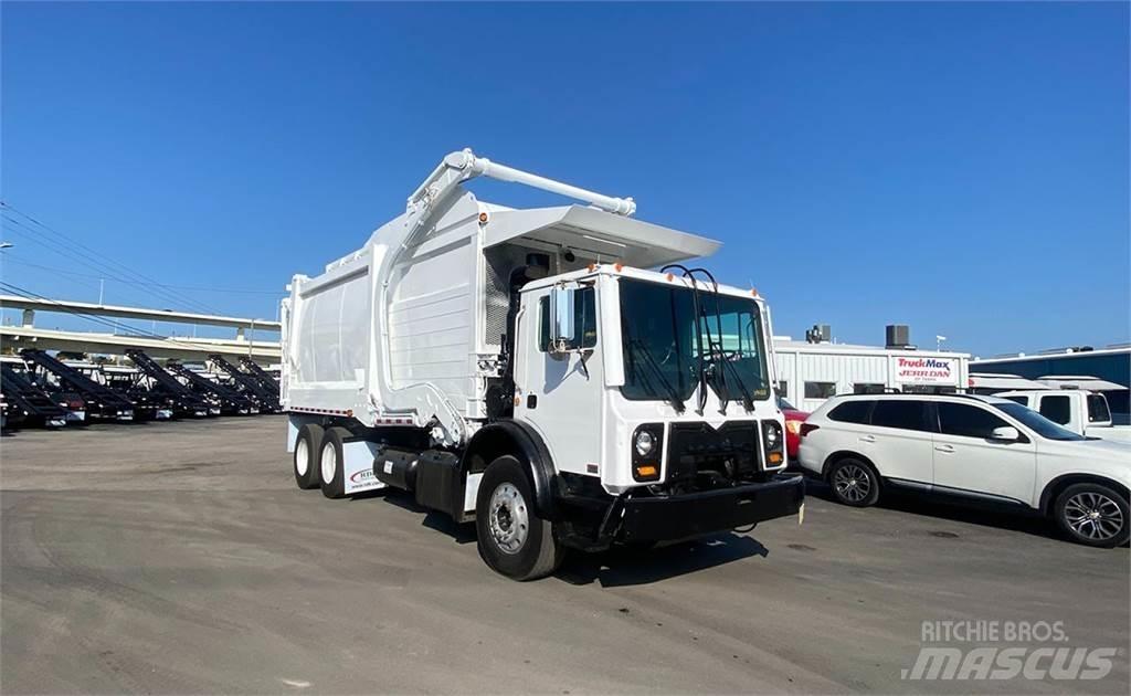 Mack MRU618 Camion poubelle