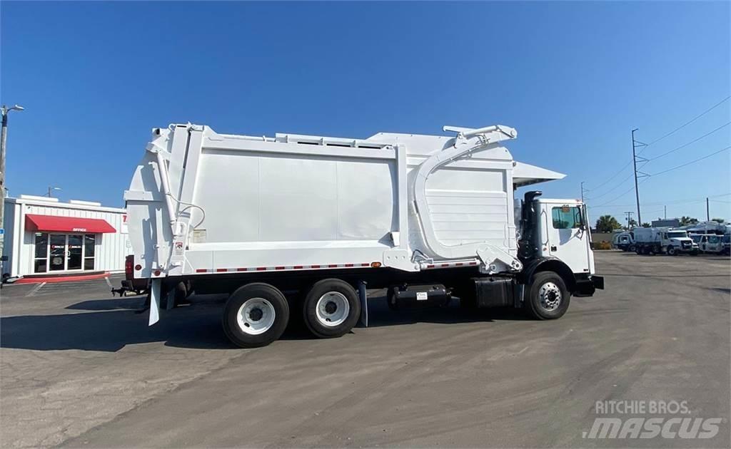 Mack MRU618 Camion poubelle