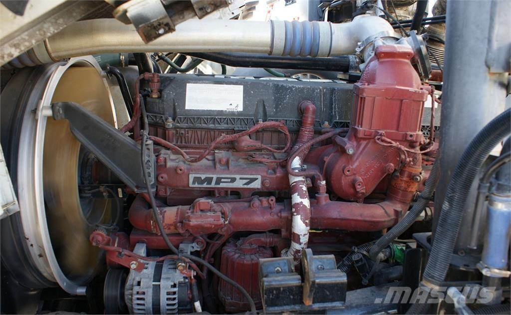 Mack TE64 Camion poubelle