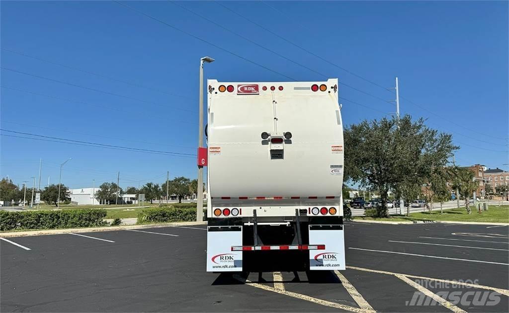 Mack TE64 Camion poubelle