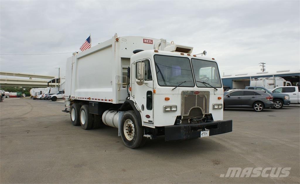Peterbilt 320 Camion poubelle