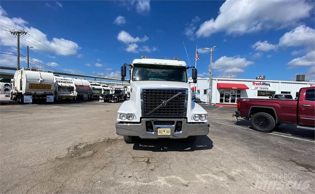 Volvo VHD64 Chariots à câble démontable