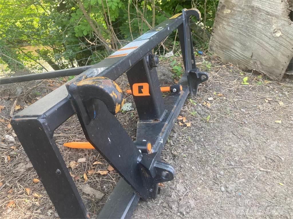 Ålö  Autres équipements pour tracteur