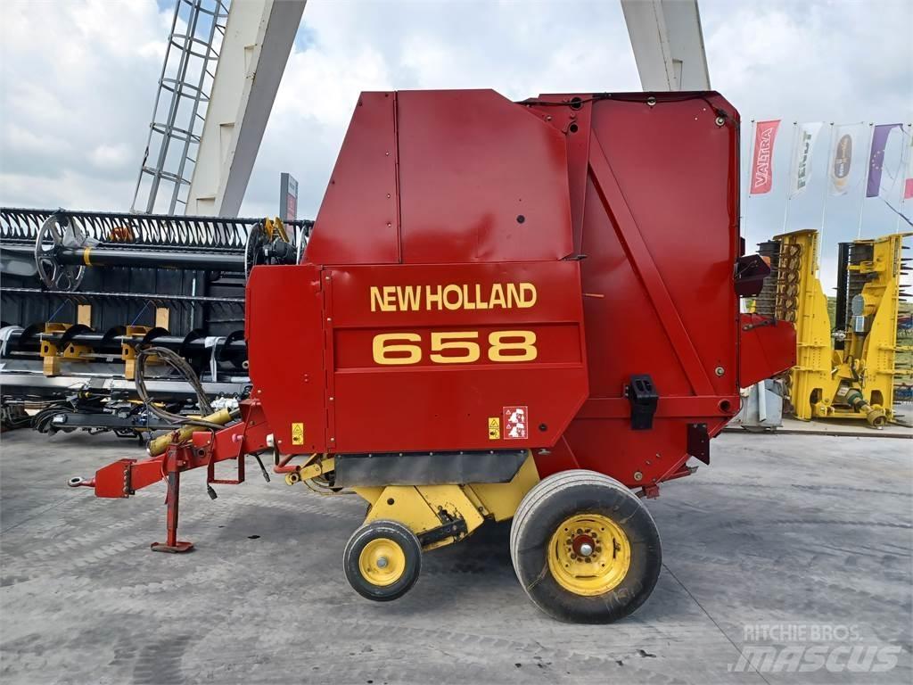 New Holland 658 Presse à balle ronde