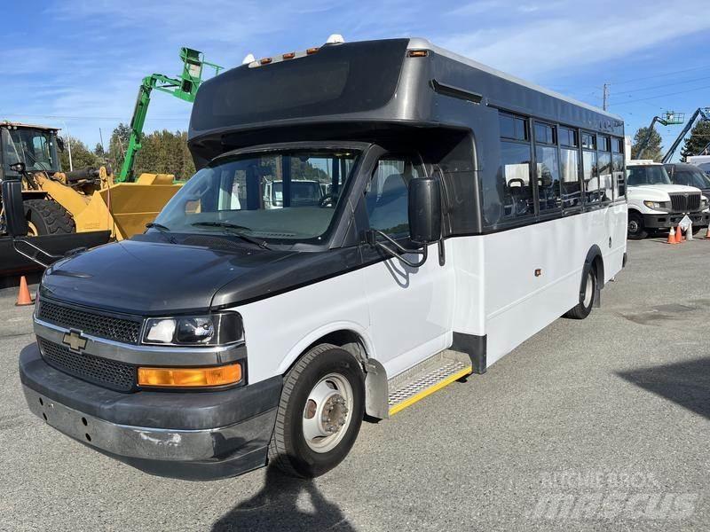 Chevrolet Express Mini-bus