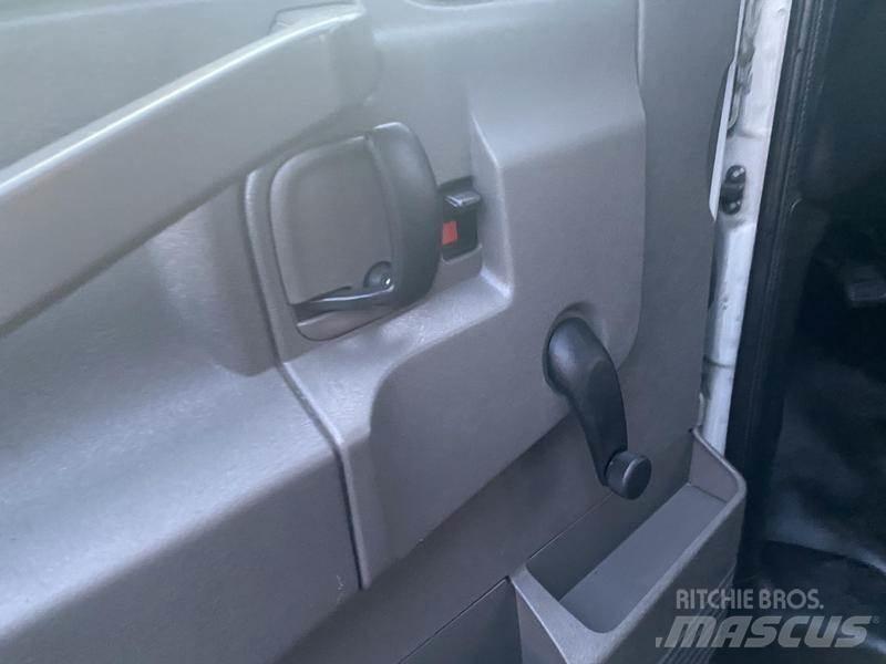 Chevrolet Express Mini-bus