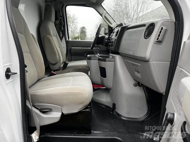 Ford Econoline Utilitaire