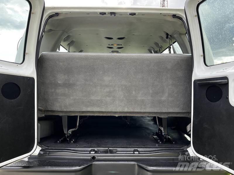 Ford Econoline Voiture