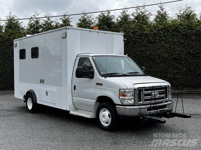 Ford Econoline Utilitaire