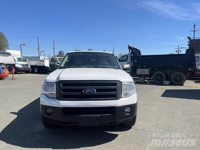Ford Expedition Voiture