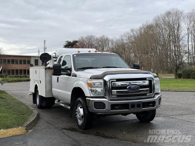 Ford F-350 SD Camions et véhicules municipaux