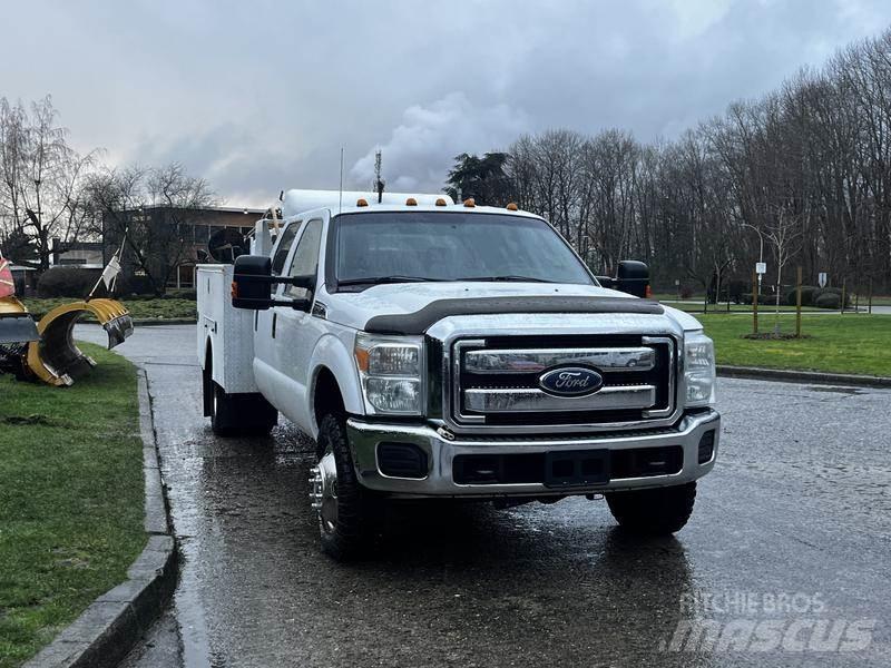 Ford F-350 SD Camions et véhicules municipaux