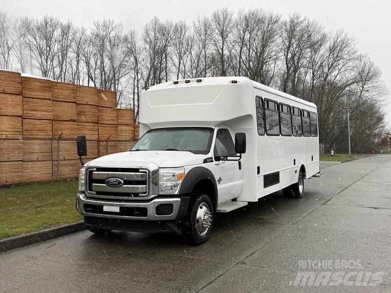 Ford F-550 Mini-bus