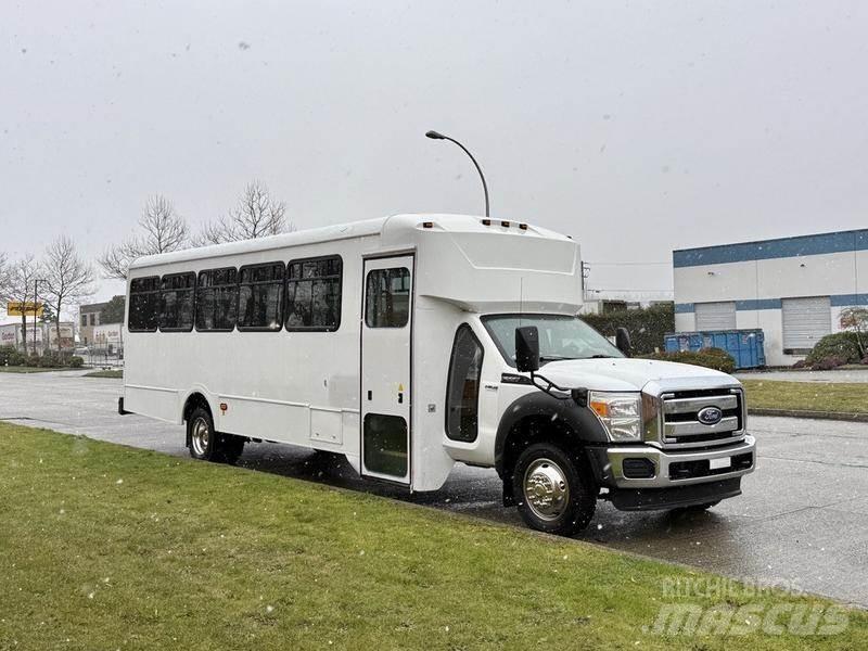 Ford F-550 Mini-bus