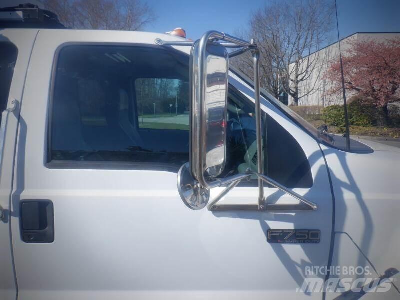 Ford F-750 Camions et véhicules municipaux
