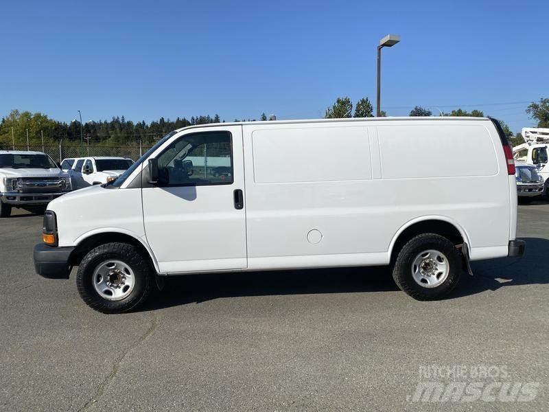GMC Savana Utilitaire