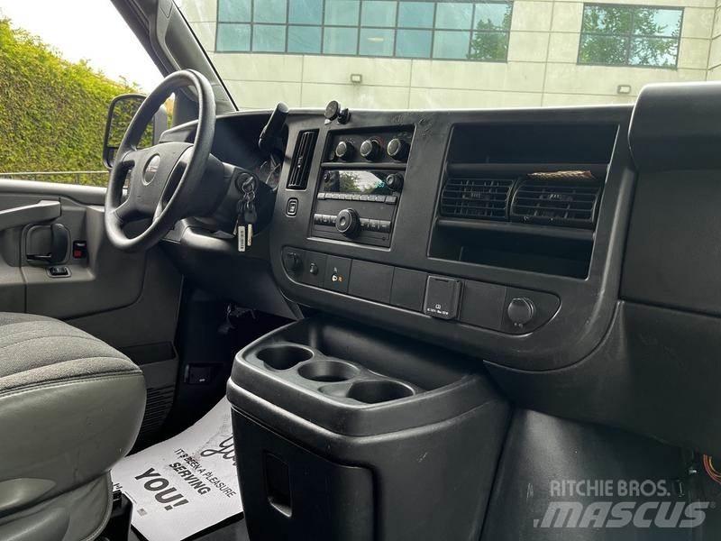 GMC Savana Utilitaire