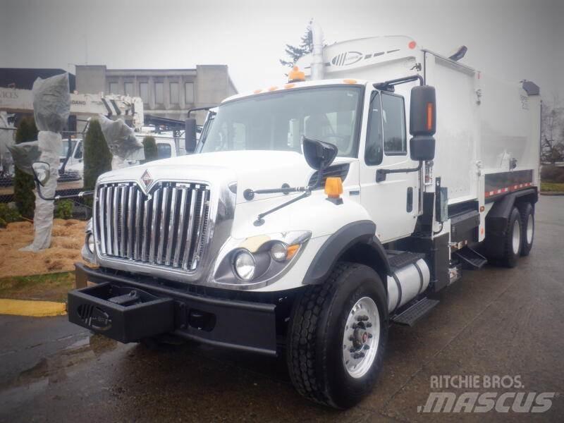 International 7400 Camion poubelle
