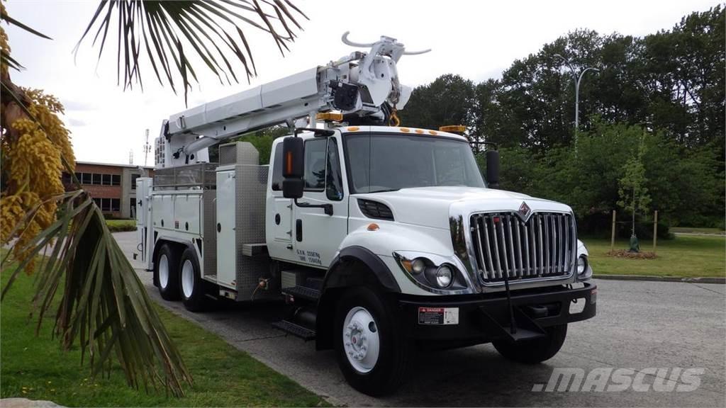 International 7400 Autre camion