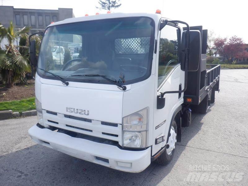 Isuzu NPR Camion plateau