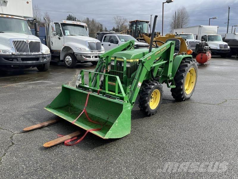 John Deere 790 Tracteur