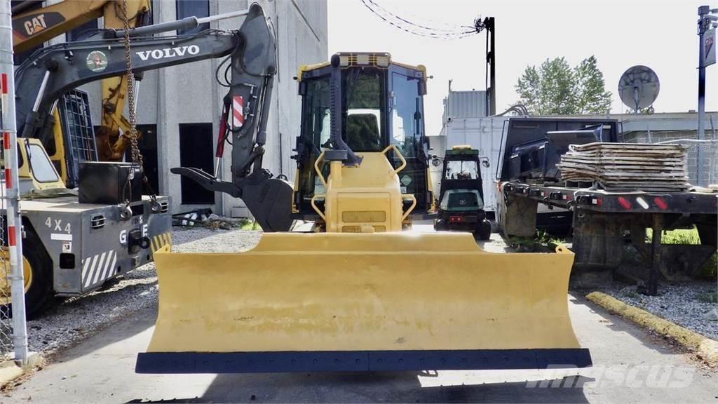 Komatsu D37PX-22 Pelle sur chenilles