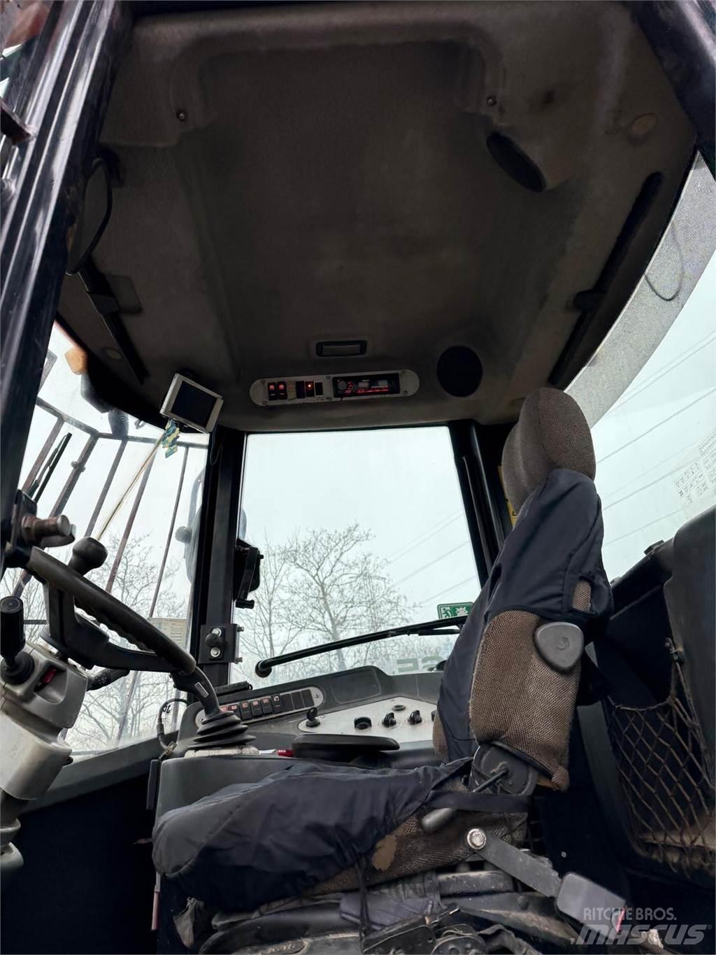 JCB 436HT Chargeuse sur pneus