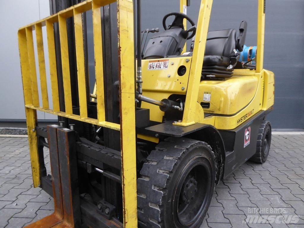 Hyster H3.0XT Chariots diesel