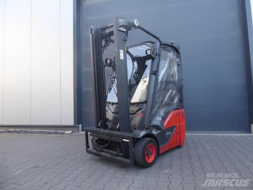 Linde E12-02 Chariots élévateurs électriques