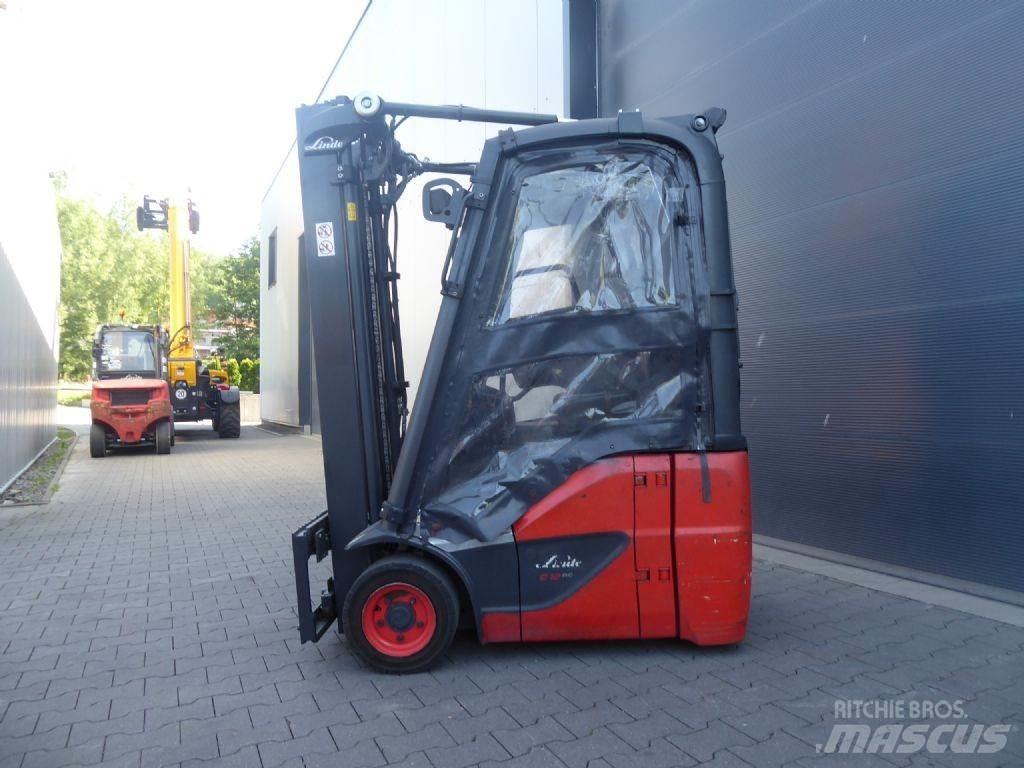 Linde E12-02 Chariots élévateurs électriques