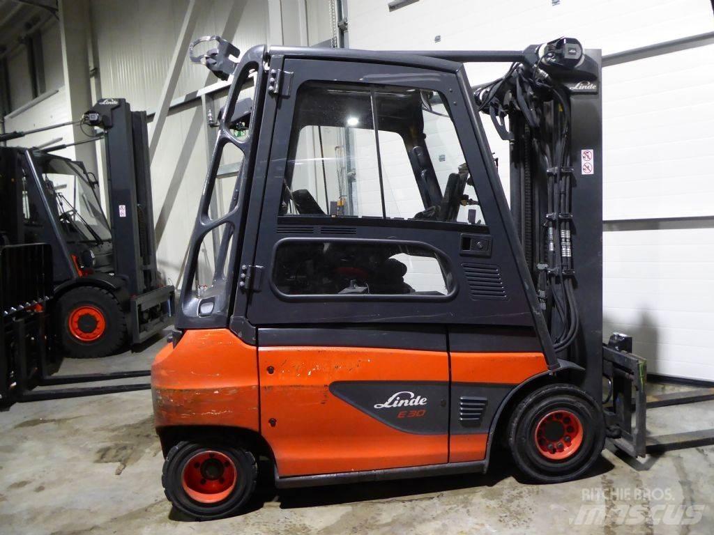 Linde E30-01 Chariots élévateurs électriques
