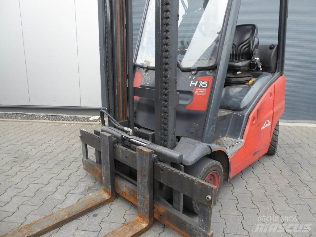 Linde H16D Chariots diesel