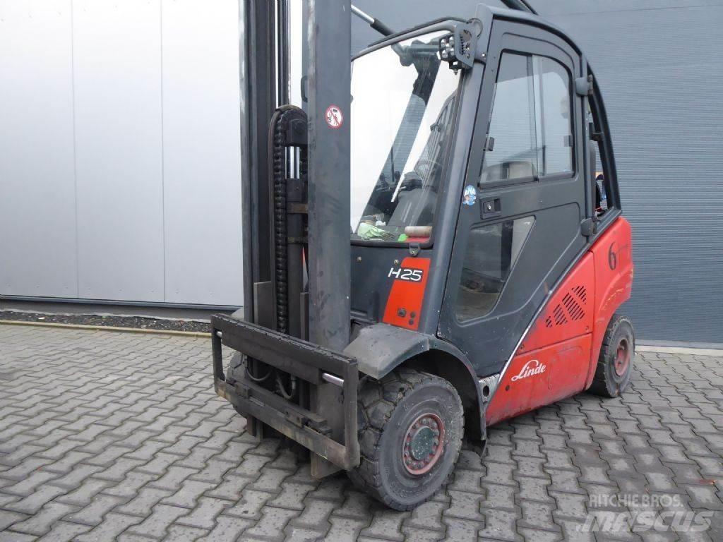 Linde H25T-01 Chariots GPL