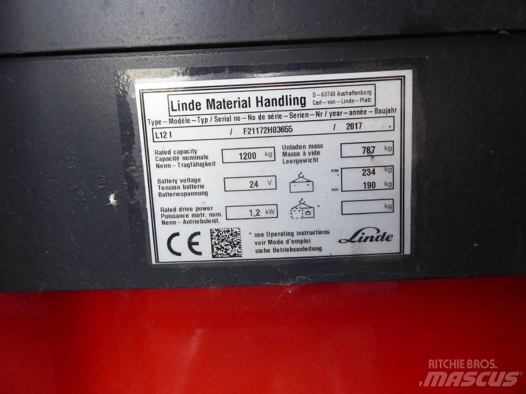 Linde L12L Gerbeur accompagnant