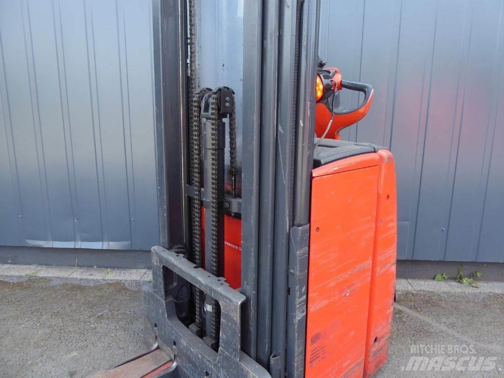 Linde L16 Gerbeur accompagnant