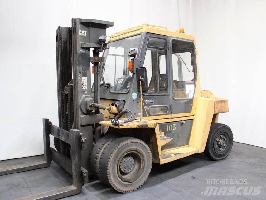 CAT DP 60 Chariots diesel