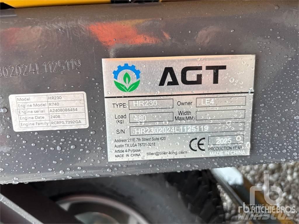 AGT HR230 Chargeuse sur pneus