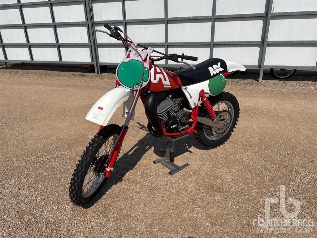 Aprilia MX Voiture