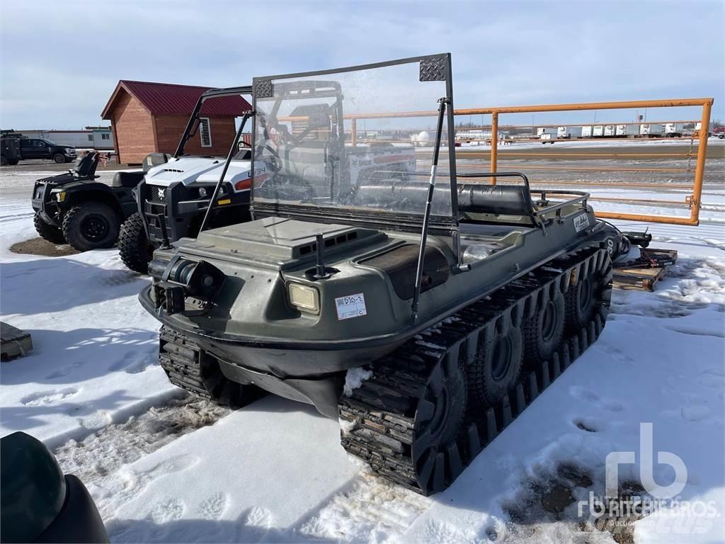 Argo 8x8 Pelles amphibies