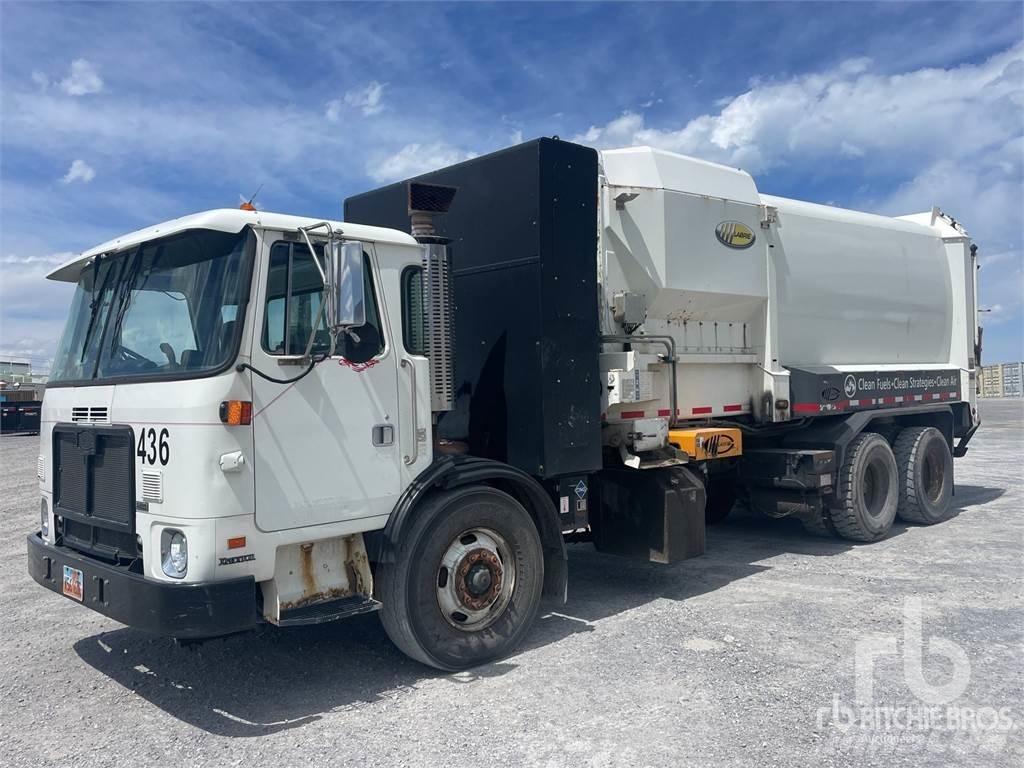 Autocar ACX64 Camion poubelle