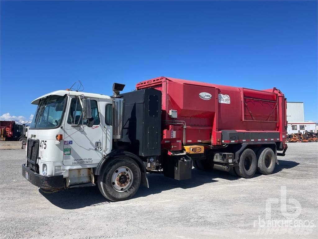 Autocar ACX64 Camion poubelle