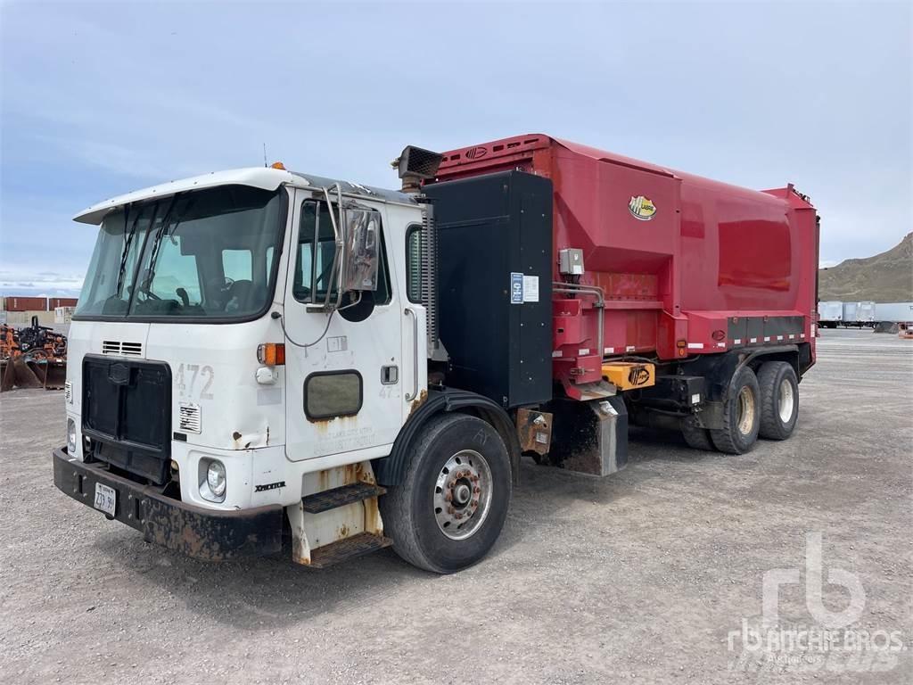 Autocar ACX64 Camion poubelle