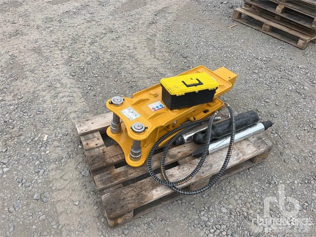  BLK 680 Marteau hydraulique